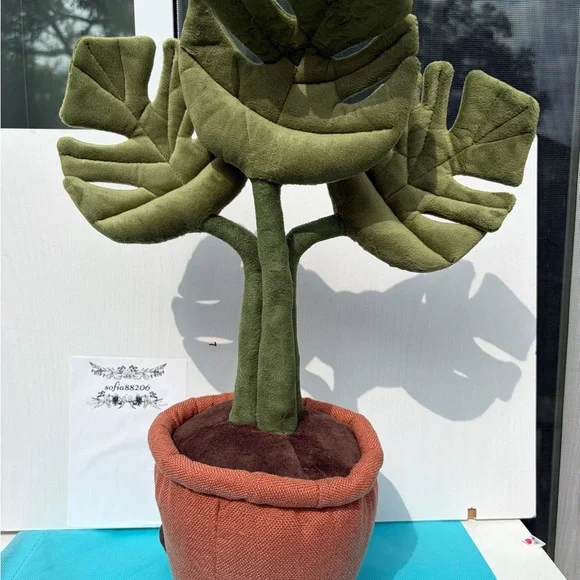 Jellycat Amuseables Monstera Plant- NWT New with Tags - Green Leaf -  Authentic is available for purchase on au PAY Market - Imported Goods  Online Store Co.Ltd. | au PAY Market - Online Shopping Site